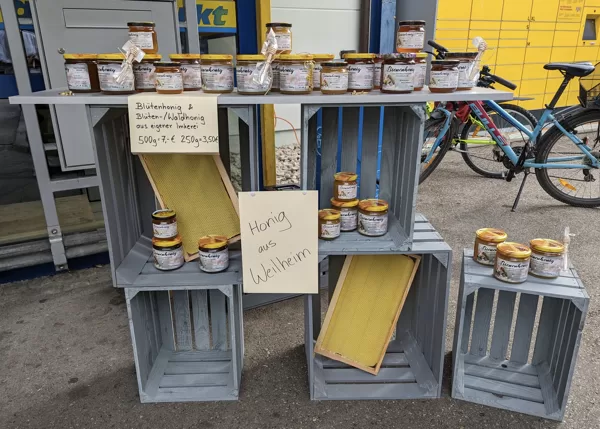 Verkaufsstand beim hiesigen Edeka.